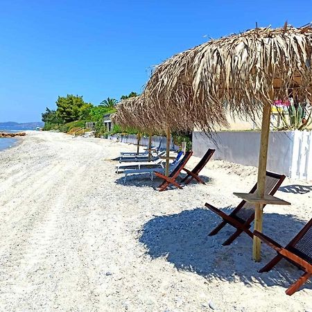 Villa Anna Nea Skioni Buitenkant foto