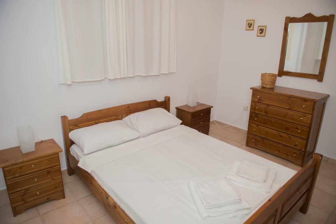 Villa Anna Nea Skioni Buitenkant foto