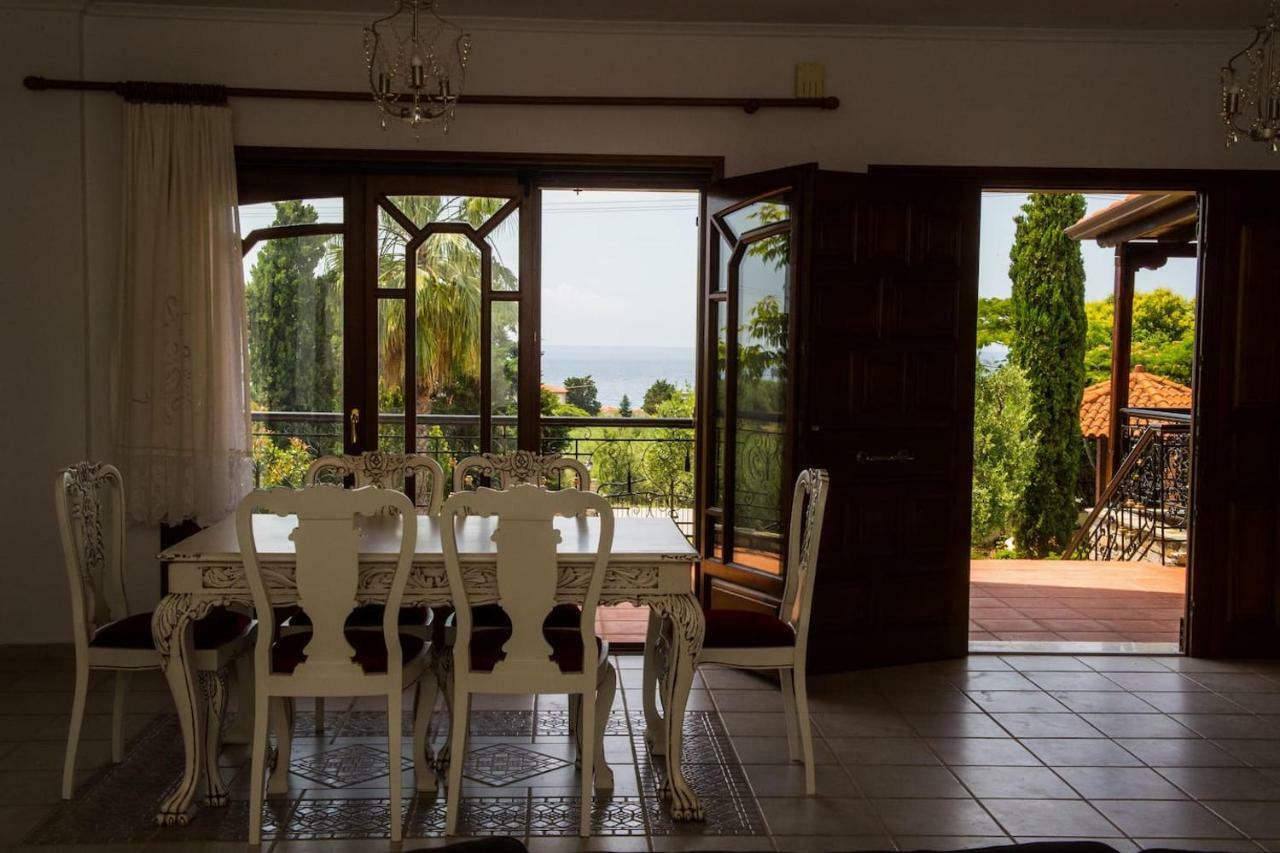 Villa Anna Nea Skioni Buitenkant foto
