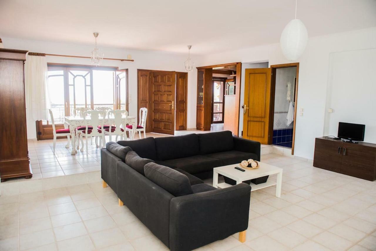 Villa Anna Nea Skioni Buitenkant foto