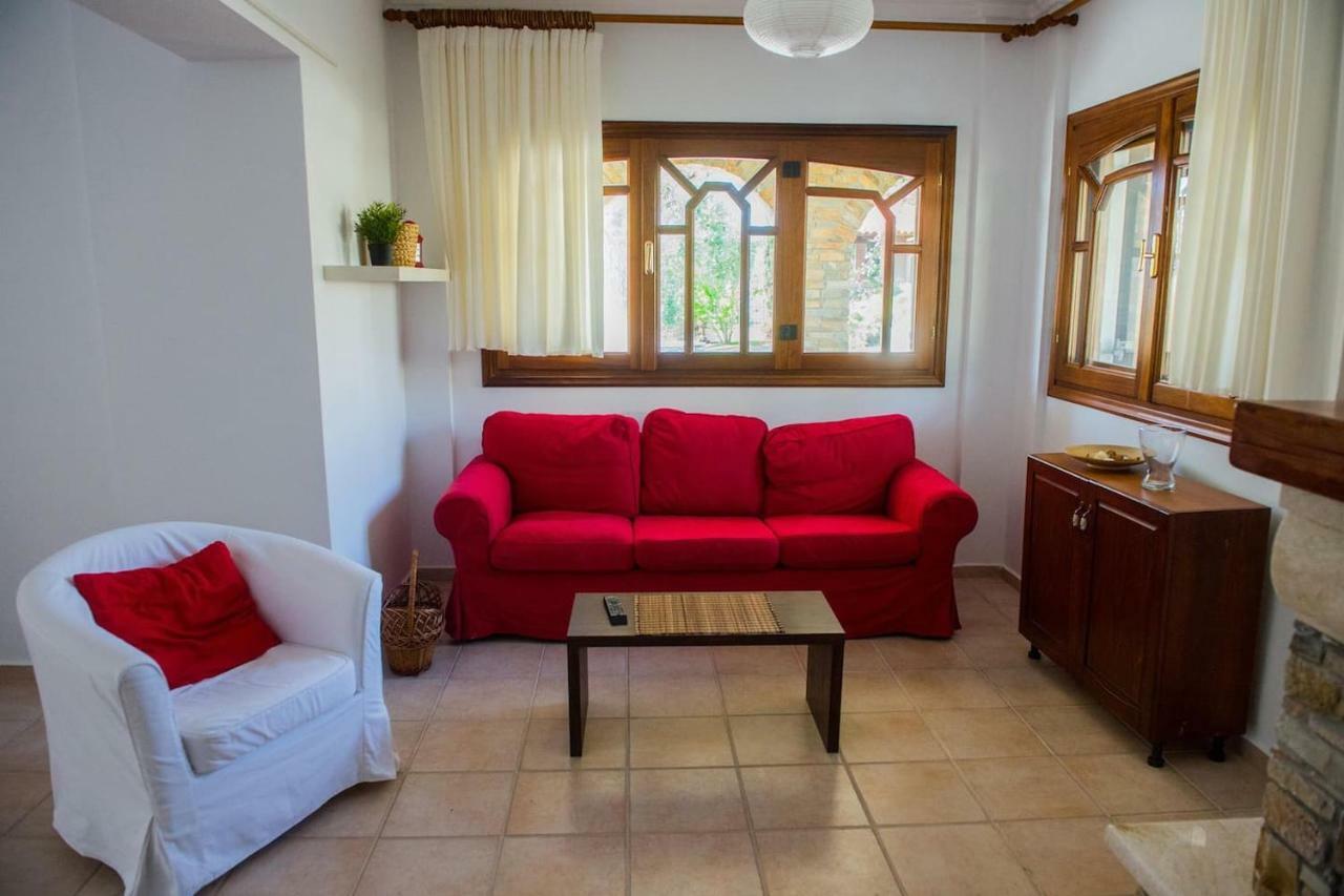 Villa Anna Nea Skioni Buitenkant foto